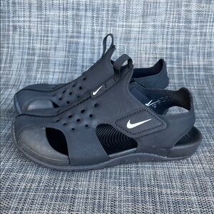 Nike Kids Sunray Protect 2 Black Open-Toe Sandals Toddler shoes size 11